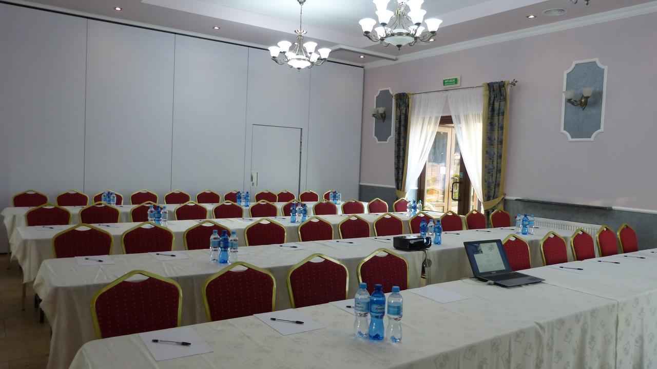 Hotel Irys لوبلين المظهر الخارجي الصورة